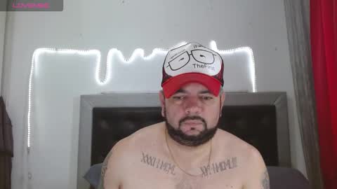 Carlos online show from November 27, 3:31 pm