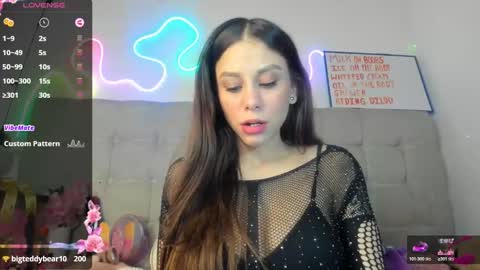 amara online show from October 16, 2:00 am