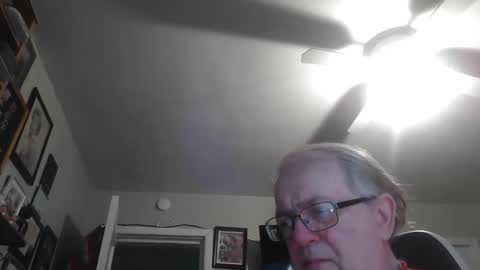 peterinohio57 online show from April 18, 12:18 pm