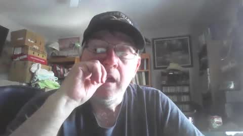 peterinohio57 online show from December 21, 5:18 pm