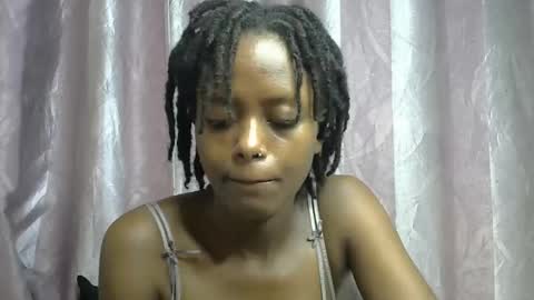 petite_star2 online show from January 13, 10:50 pm