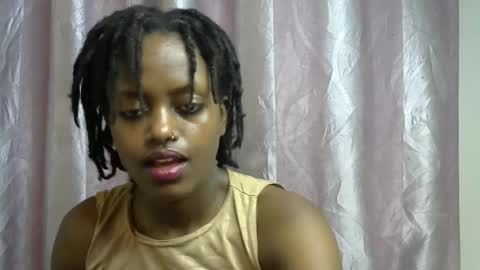 petite_star2 online show from January 19, 12:20 am