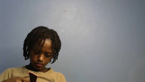 petite_star2 online show from February 3, 6:22 am