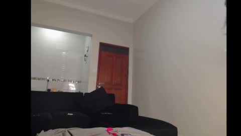 Snapshot of petitebony2478 chatting on September 30, 3:39 am ebonyshawtypetit online show from September 30, 3:39 am