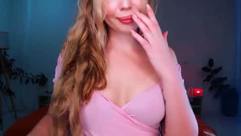 petitefleurx online show from January 3, 6:33 am