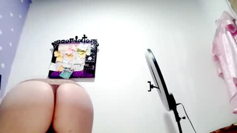 danna online show from April 18, 6:26 am