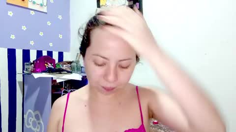 danna online show from June 29, 3:47 am