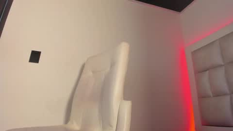 peyton_wat online show from November 11, 12:07 pm