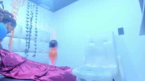 peyton_wat online show from October 27, 12:05 pm