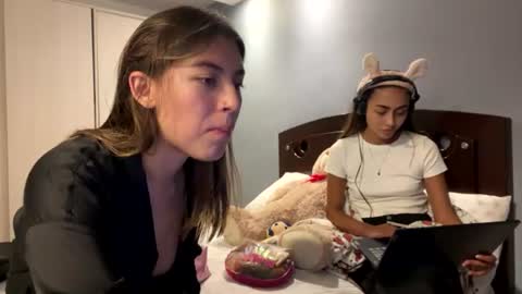 Peyton   online show from July 13, 12:25 am