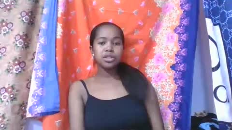 phania185885 online show from March 22, 10:08 am