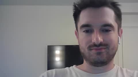 Snapshot of philborison chatting on September 26, 5:37 am PhilipBorison online show from September 26, 5:37 am