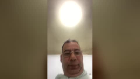 picadoce1975 online show from May 21, 9:10 pm