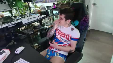 Pierre Fitch online show from January 15, 5:22 pm