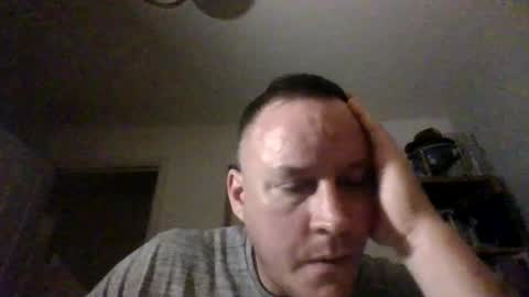 pigslut84 online show from February 14, 12:41 am