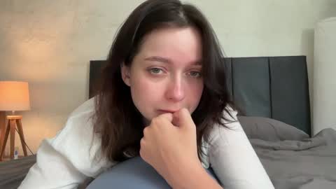 Trisha     online show from January 25, 5:29 am