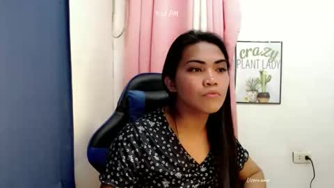 pinay_cristine online show from December 22, 1:07 pm