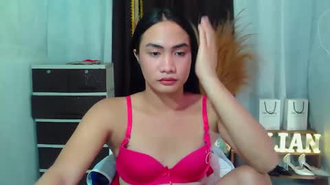 jilian  online show from November 25, 2:32 am