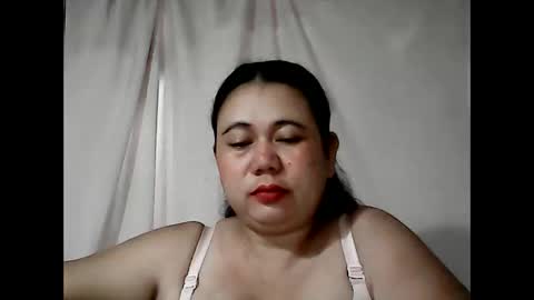 pinaymama12345 online show from February 3, 11:30 pm