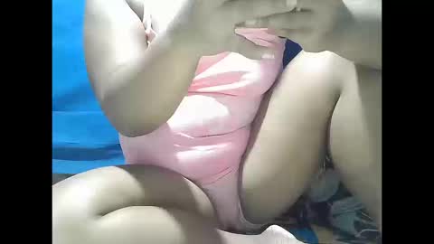 pinaywetpussy26338 online show from December 18, 6:36 pm