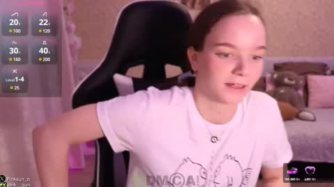 Stephanie online show from March 6, 6:26 pm