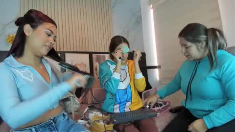 Snapshot of pink_as chatting on September 12, 2:30 pm pink_as online show from September 12, 2:30 pm