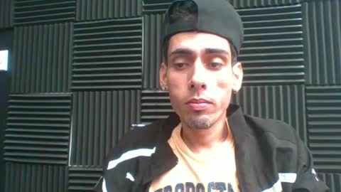 Snapshot of pinkcock89 chatting on October 25, 7:03 pm J Steve online show from October 25, 7:03 pm