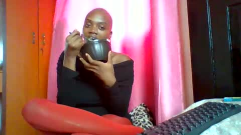 pinkdomina01 online show from July 4, 7:56 am