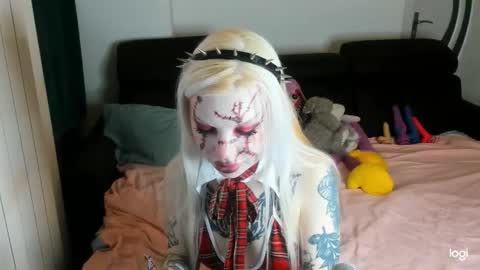 Helen Goat online show from November 1, 2:34 am