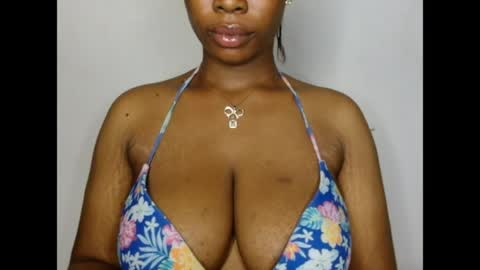 pinkxsugar online show from July 14, 6:35 pm