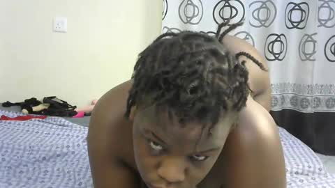 Snapshot of pinky_ebony1 chatting on September 12, 11:29 pm pinky online show from September 12, 11:29 pm