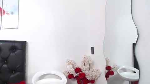 pinky_f00x online show from October 3, 11:24 pm