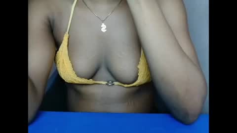 pinkyxxpussy online show from January 18, 9:57 pm