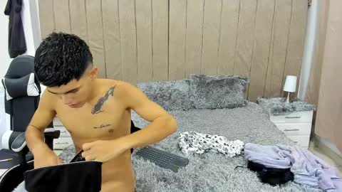 pipe hot04 online show from April 5, 3:36 am