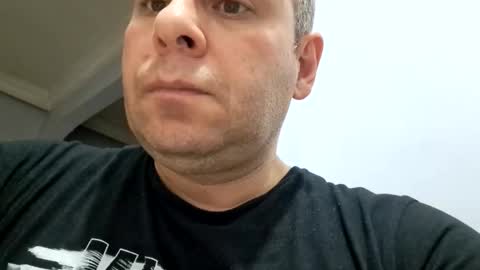 Snapshot of pixel53 chatting on October 23, 10:10 pm Gkay53 online show from October 23, 10:10 pm