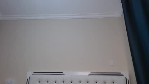 pixel online show from November 12, 8:22 pm