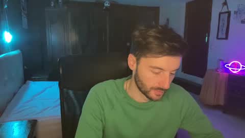 placebo14 online show from January 19, 6:32 pm