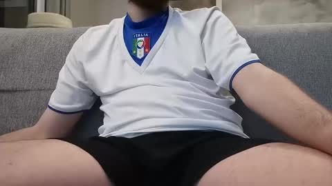 Snapshot of pladplad chatting on December 10, 9:00 pm PLADPLAS online show from December 10, 9:00 pm