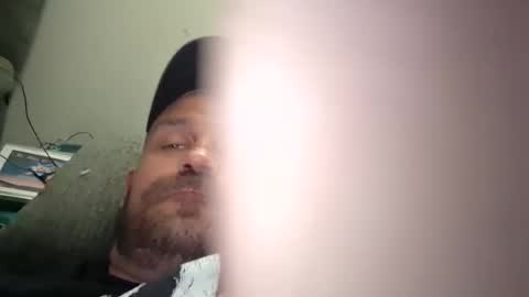 dee online show from June 23, 4:20 am