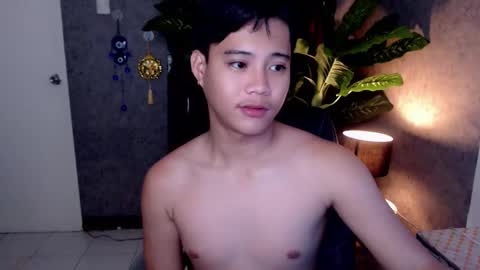 Snapshot of playful_kenzo chatting on January 30, 3:29 pm Kenzo online show from January 30, 3:29 pm