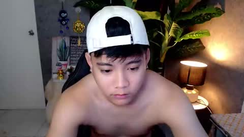 Snapshot of playful_kenzo chatting on January 15, 3:18 pm Kenzo online show from January 15, 3:18 pm