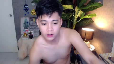 Snapshot of playful_kenzo chatting on January 7, 4:16 pm Kenzo online show from January 7, 4:16 pm