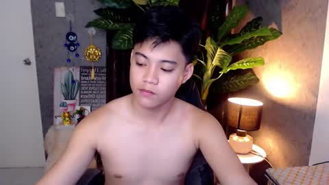 Snapshot of playful_kenzo chatting on January 12, 3:36 pm Kenzo online show from January 12, 3:36 pm