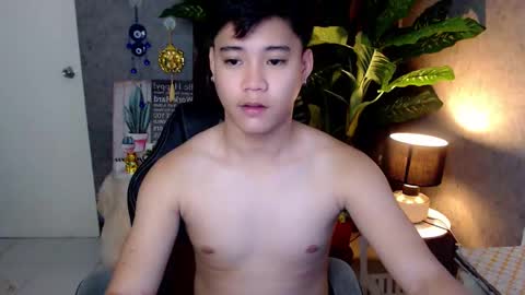 Snapshot of playful_kenzo chatting on January 14, 5:56 pm Kenzo online show from January 14, 5:56 pm