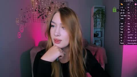 Sophie online show from October 2, 7:23 pm