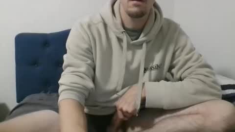 playinaroundwithmyself online show from September 25, 3:46 am