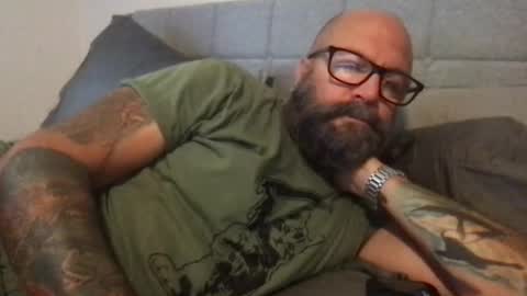 Snapshot of pleasesitonmycock chatting on October 14, 3:48 pm PleaseSitOnMyCock online show from October 14, 3:48 pm