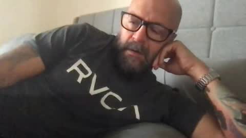 PleaseSitOnMyCock online show from April 26, 4:37 pm