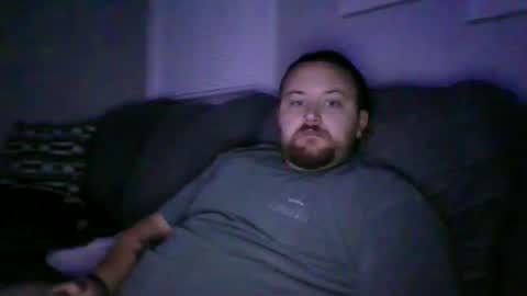 aimtoplease online show from December 31, 11:20 am