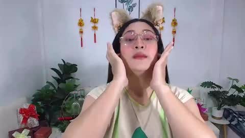 Ploysai online show from February 27, 10:33 am